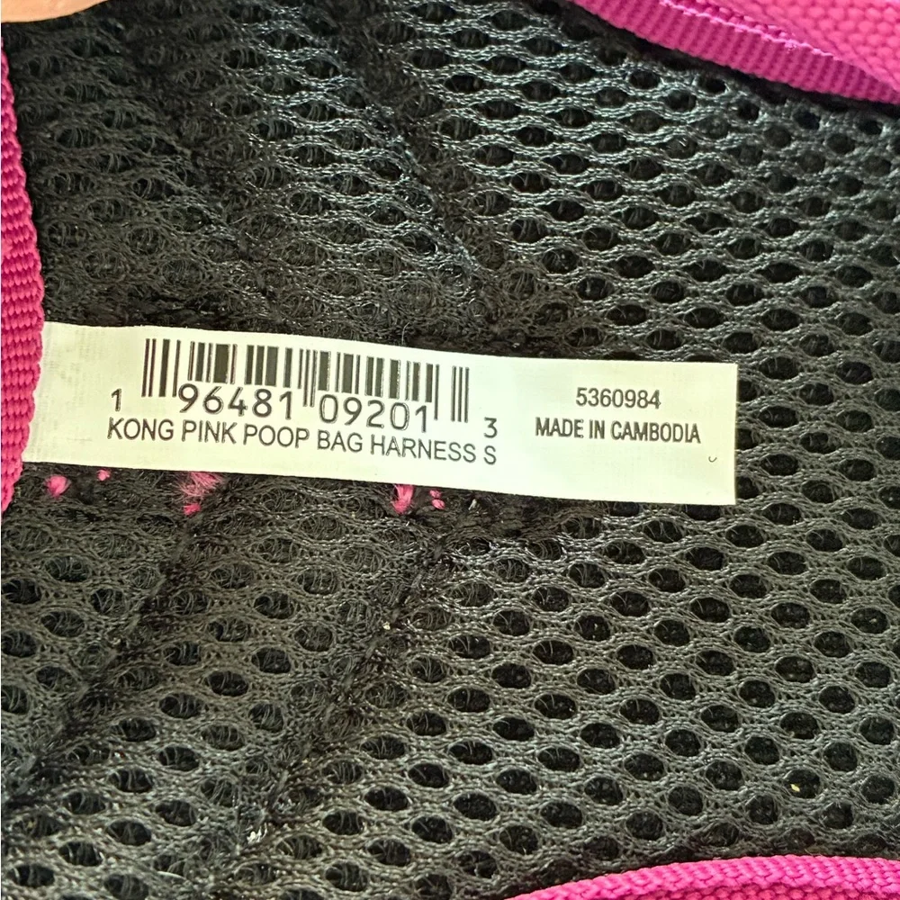 Kong Dog Harness Poop Bag Security Straps Lightweight Pink Black Mesh Small - Picture 3 of 6